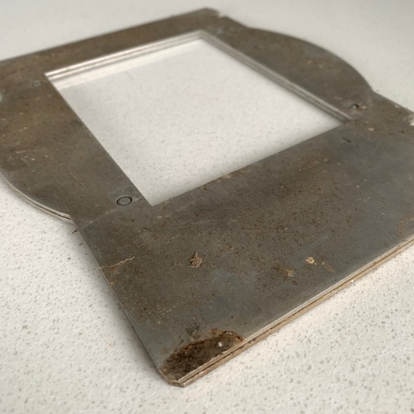 Omega D-Series Glassless 4x5 Negative Carrier, 2-Piece Bare Aluminum - Picture 4 of 6